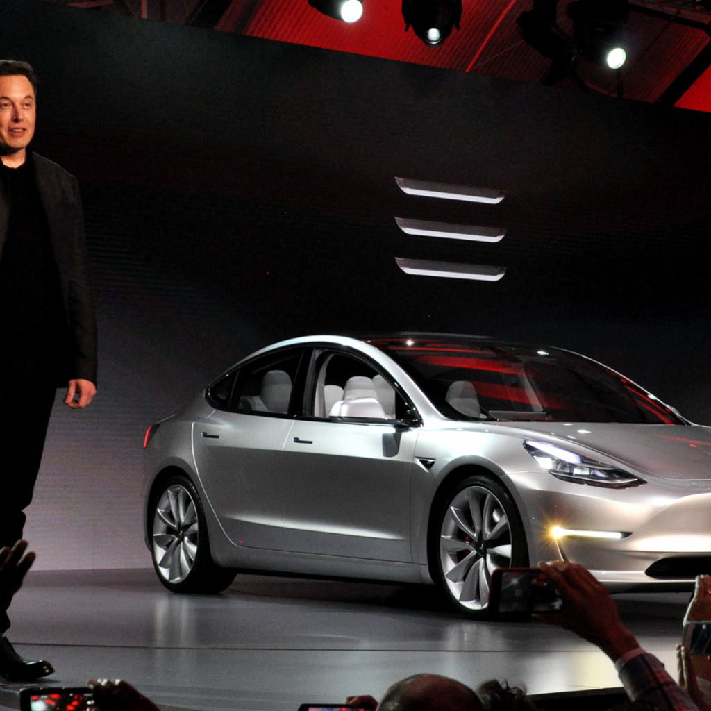 Триумф или провал – что ждет Tesla Motors в 2017
