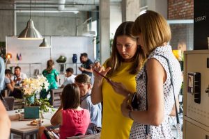 Как повысить объем продаж на 50%. Чему Давид Браун и другие эксперты бесплатно учат в «Бизнес-Инкубаторе»