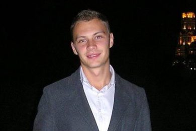 Роман Лазуренко