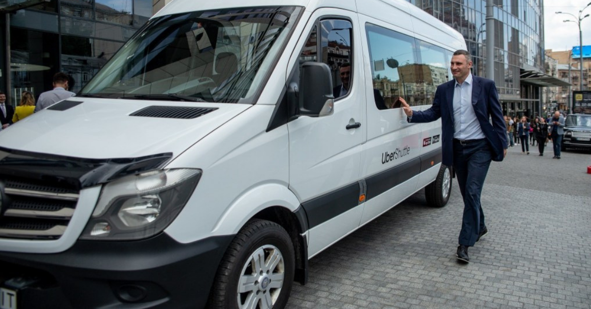 Зеленский придумал, что делать, если Коломойский отсудит «Приватбанк», а в Киеве официально запустили Uber Shuttle. Главные новости недели