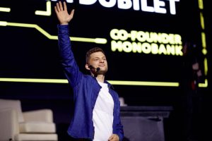 Дмитрий Дубилет