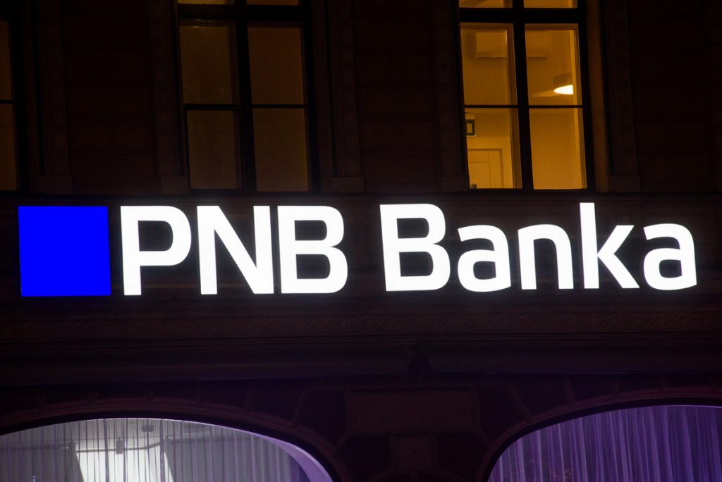 Латвийский PNB Bank закрывается: многие украинцы открывали в нем счета компаний