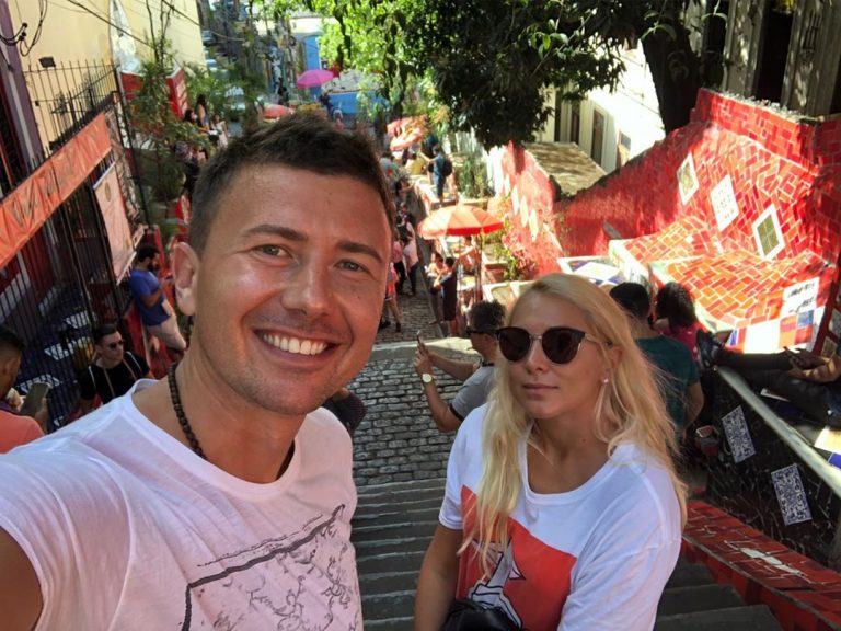 Андрей Буренок с женой