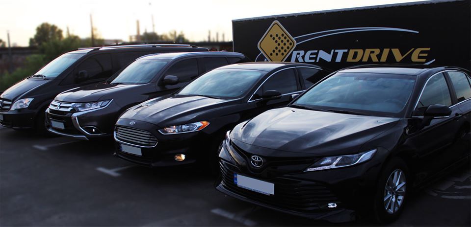 Rent. Drive – это сервис по прокату автомобилей без водителя по Украине. В автопарке компании – 73 авто от эконом до премиум-класса.