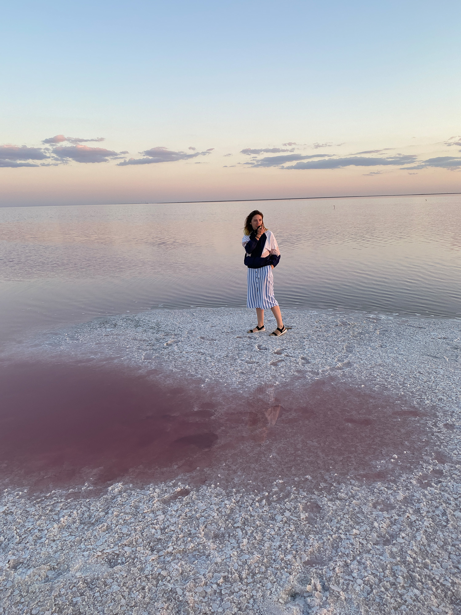 Рожеве озеро україна