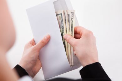 неофициальное трудоустройство