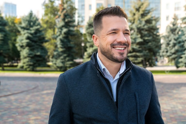 Денис Дмитров, главный исполнительный директор онлайн-сервиса для водителей «Штрафы UA», 36 лет