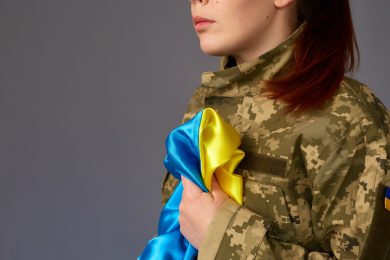 жінка армія