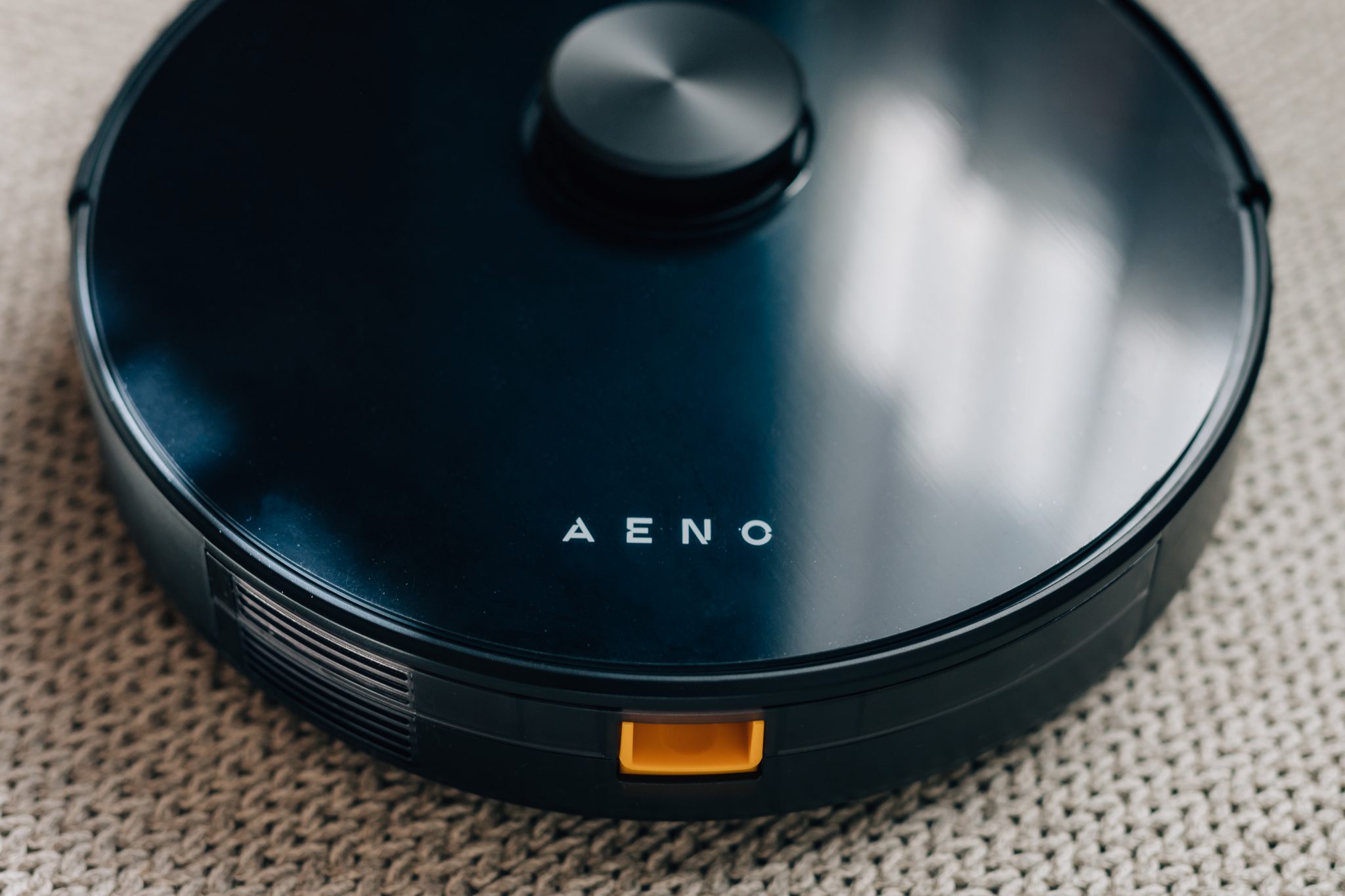 Робот-пылесос AENO RC1S
