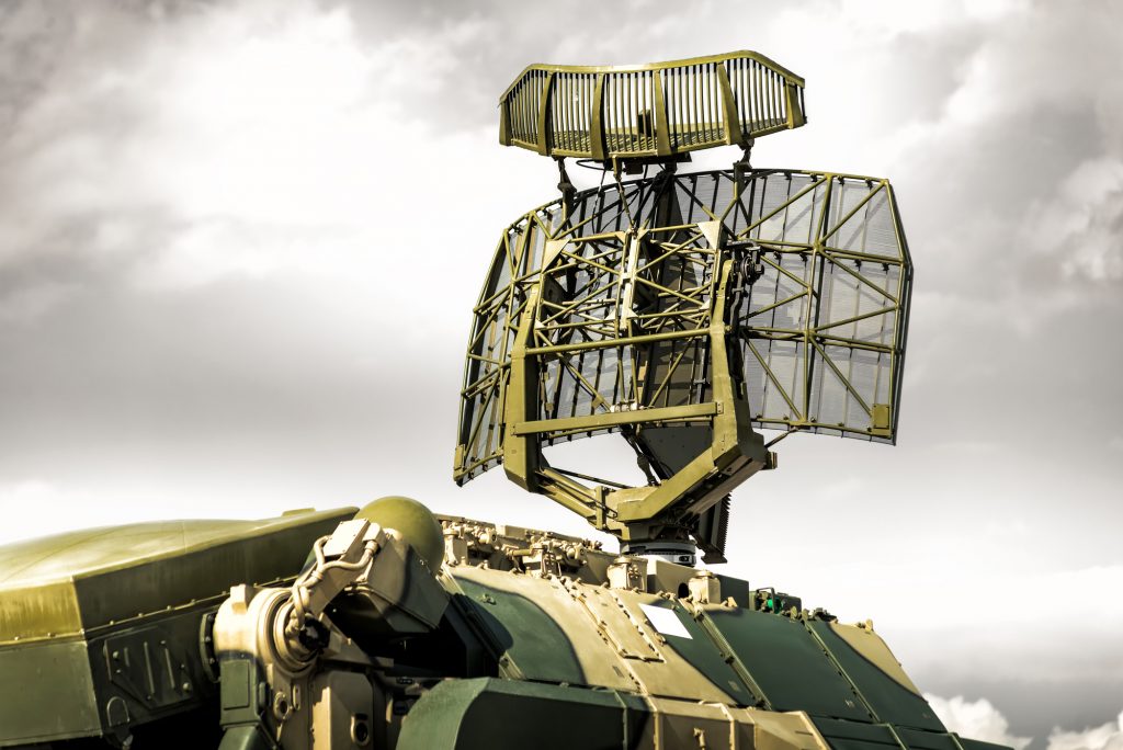 Tracking radar of the anti-aircraft combat vehicle missile system