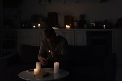 Total blackout electricity shutdown