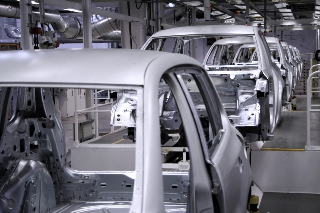 conveyer in an automobile factory