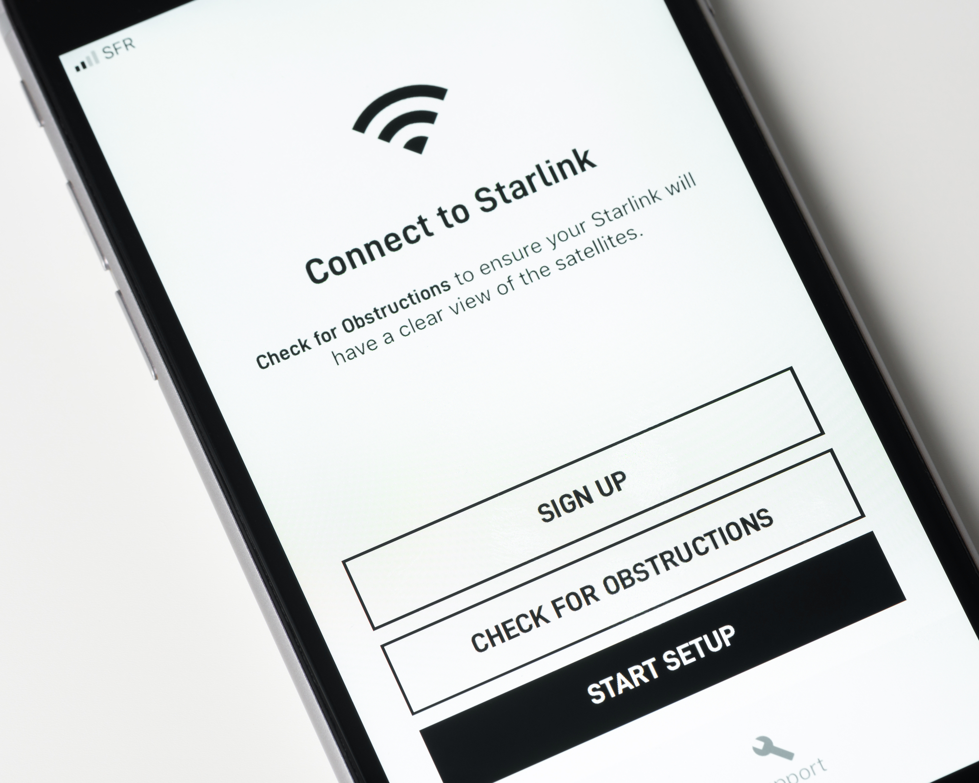 Starlink app on Apple iPhone screen