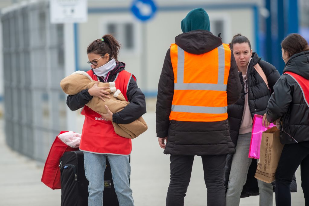 Isaccea, Romania. 05 March, 2022. Refugee Ukrainians walk from Ukraine to Isaccea in Romania after crossing the border.
