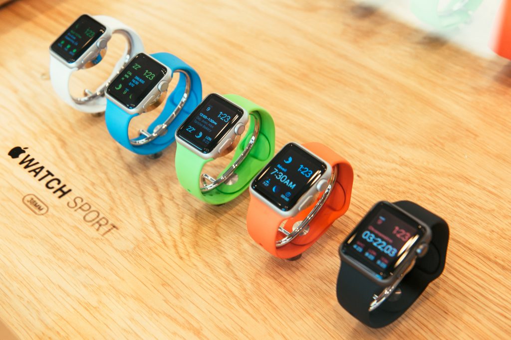 Apple Watch starts selling worldwide - first smartwatch from Apple Computers