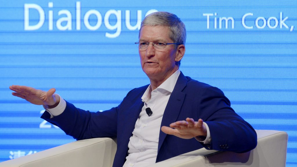 Apple CEO heats up dialogue at Tsinghua University