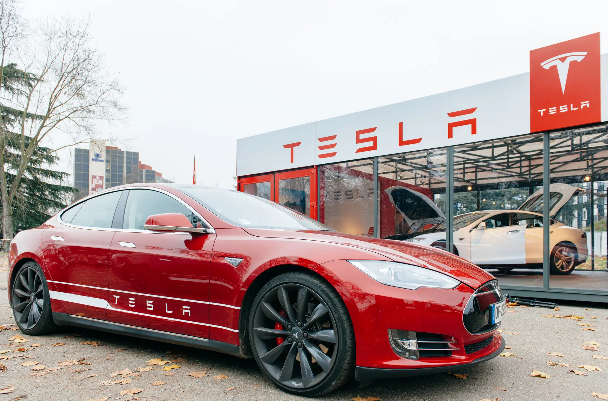 Tesla Model S electric car zero emissions
