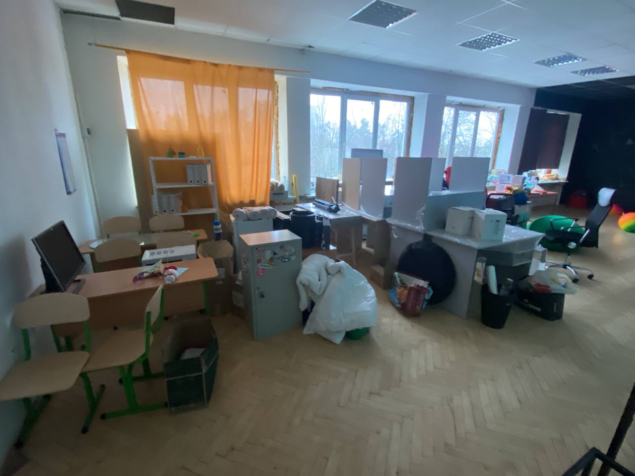 Так виглядав «‎склад»