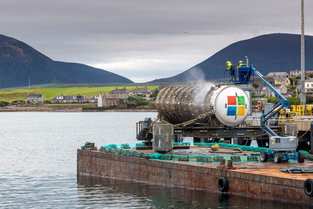 Проєкт Natick корпорації Microsoft у Тихому океані