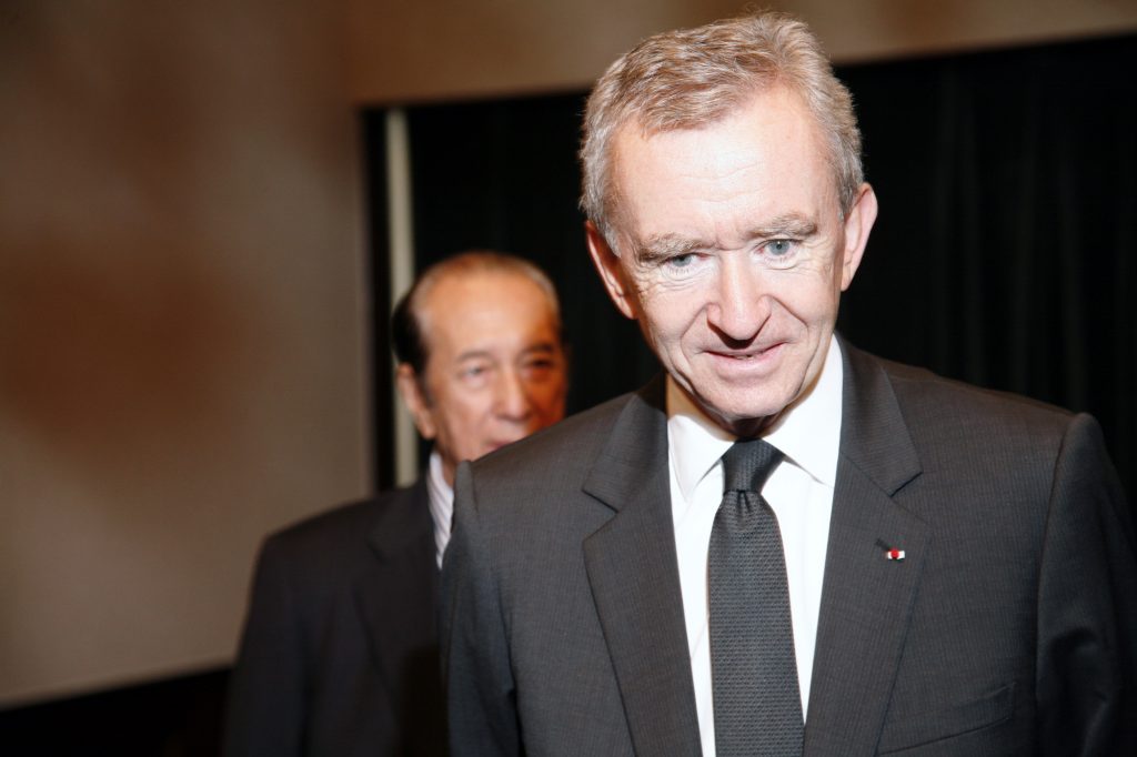 Bernard Arnault (F), CEO of Moet Hennessy Louis Vuitton (MHLV) and Casino tycoon Stanley Ho are seen at the ground-breaking ceremony for LAvenue Shanghai, in Shanghai, Wednesday, May 20, 2009.  LAvenue Shanghai, a high-end building invested by Bernard Arnault and Stanley Ho, is located at the Hongqiao area in Shanghai. Designed by renowned Japanese architect Jun Aoki, the 134-m-tall building is scheduled to be completed in the first half of 2012.