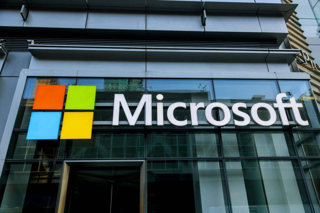 22 JANUARY 21 New York US 2021: Microsoft logo on top of its Manhattan on Store at Fifth Avenue on Oct 31, 2015 in New York.