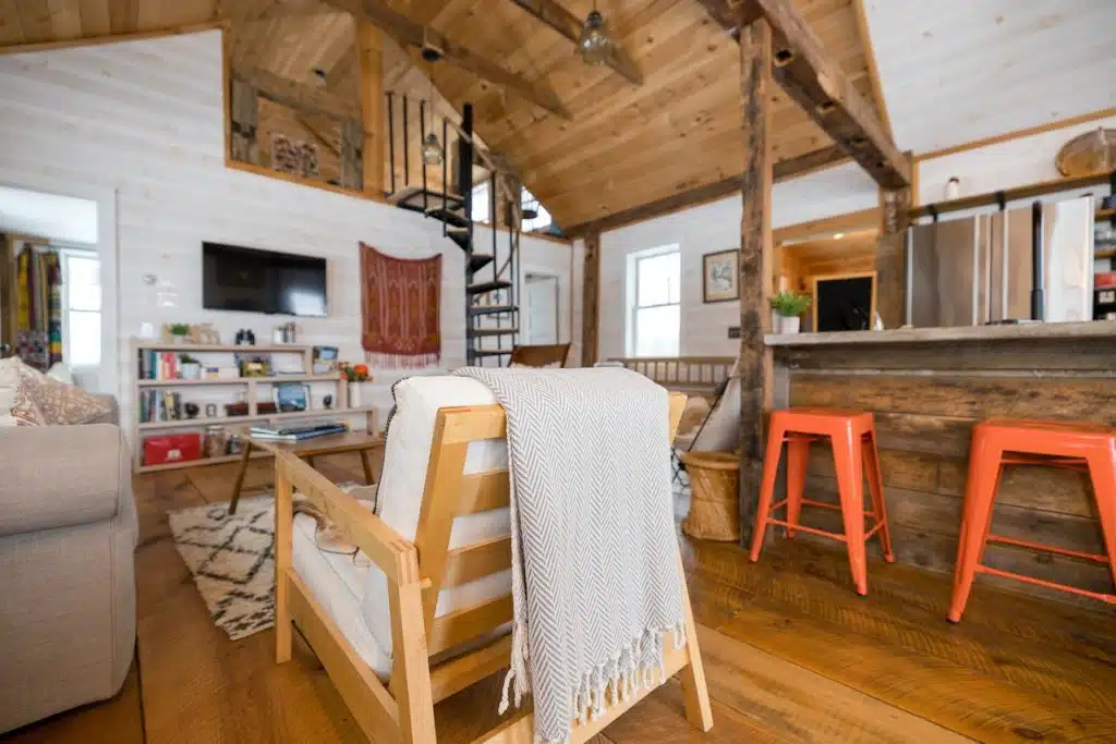 Airbnb Interior Photo Concept by Andrea Davis via Pexels