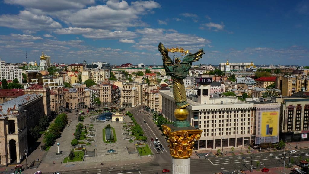 «Не важливо, яку ставку ПДВ ви сплачуєте, якщо щодня до вас можуть прийти з обшуками»: чи потрібно знижувати податки і як забезпечити Україні економічне зростання