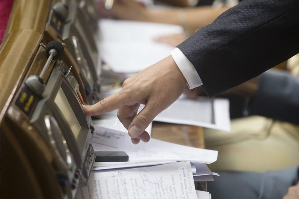 «Полагодити цю систему неможливо – податкову потрібно ліквідувати». Інтерв'ю Павла Себастьяновича: про податок на транзакції, бізнес в Україні та середній клас