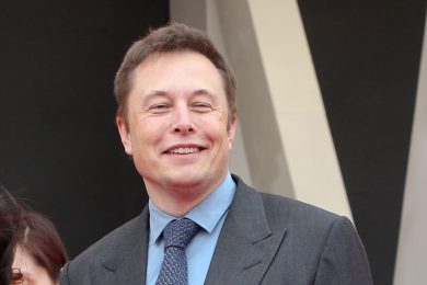--FILE--Tesla CEO Elon Musk, right, poses with a buyer of Tesla Model S electric cars during a delivery ceremony at the sales center of Tesla in Jinqiao, Shanghai, China, 23 April 2014.

US electric car manufacturer Tesla yesterday broke ground on its Shanghai factory, becoming the first company to benefit from a new policy that allows foreign carmakers to set up wholly owned subsidiaries in China. The new plant, Tesla's first outside the United States, is located in Lingang, southeast Shanghai. The factory, which is Shanghai's largest foreign invested manufacturing project, will initially have an annual capacity of 250,000 electric vehicles in the first phase, eventually rising to 500,000 cars a year when fully operational.