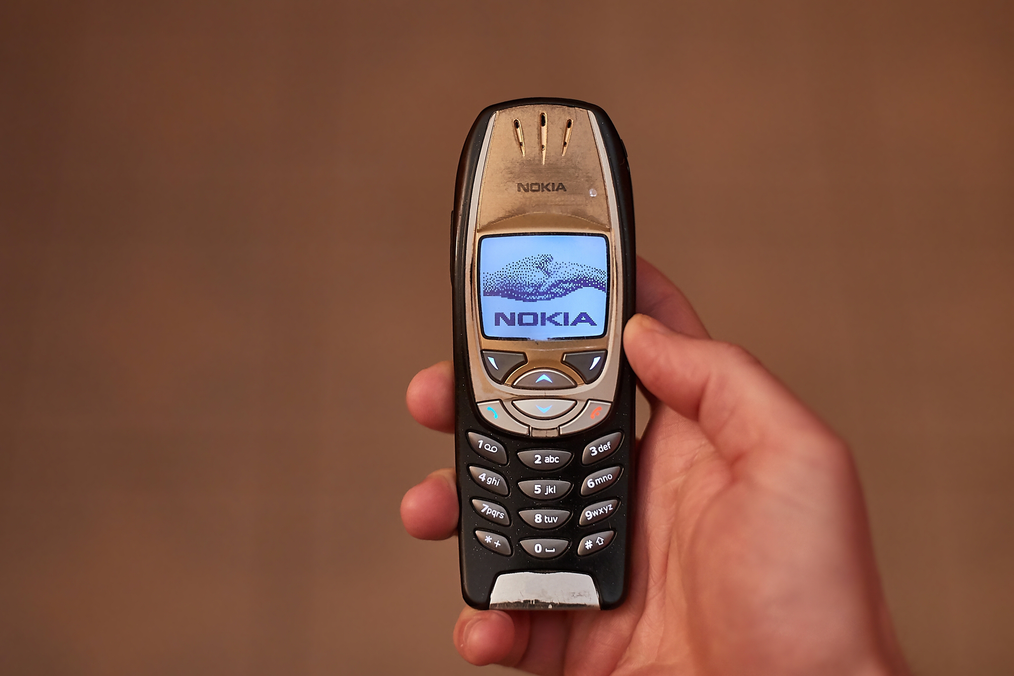 Стара модель телефону Nokia