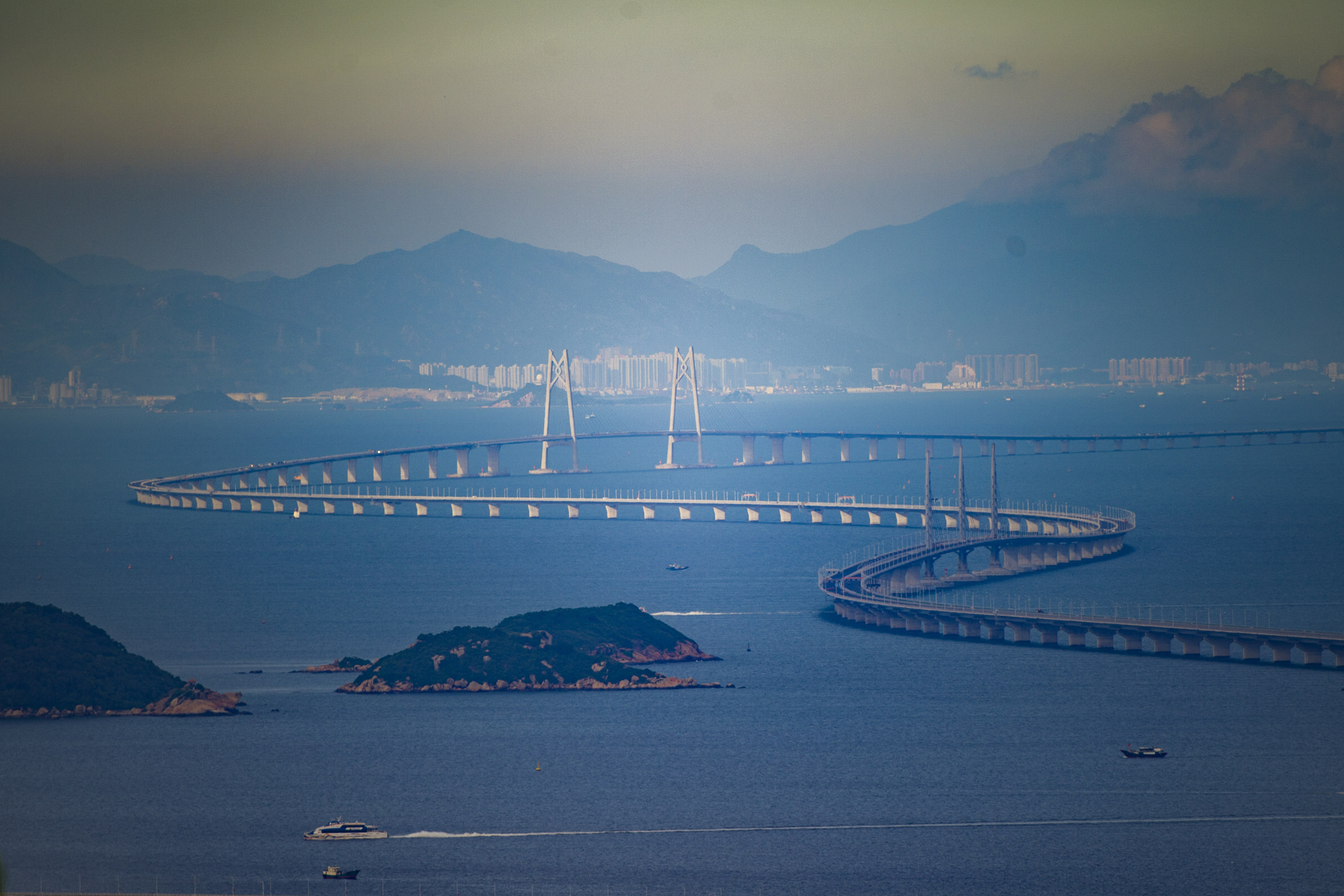 Міст Гонконг – Чжухай – Макао