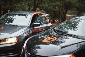 чорні автомобілі Getmancar