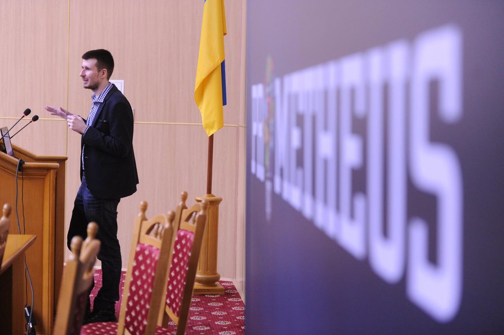 Іван Примаченко виступає в університеті