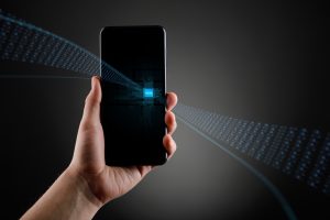 Телефон з eSIM
