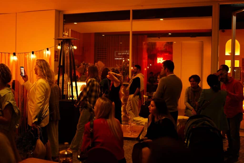Подія на терасі Papoila bar у Португалії