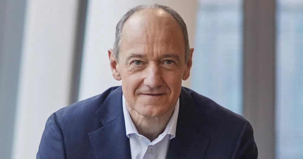 CEO Siemens роланд буш
