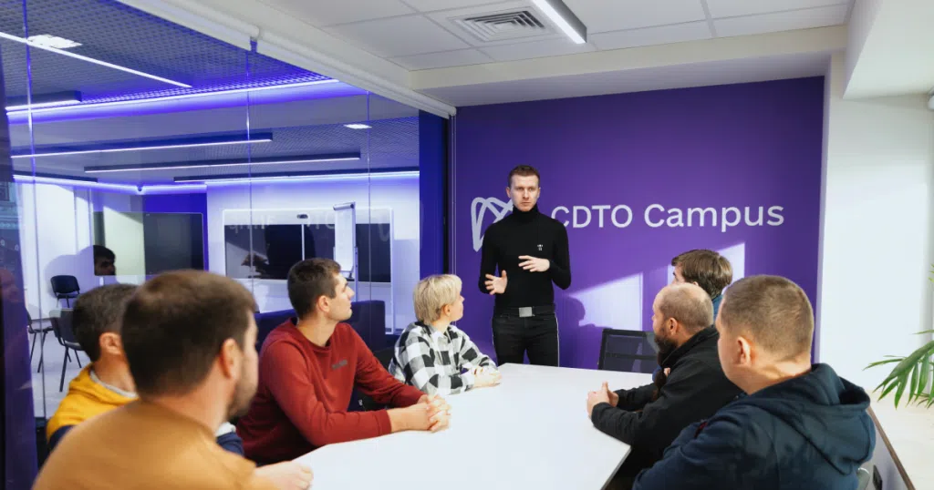 У CDTO Campus запускають курс «Microsoft: Хмарні платформи та AI для підвищення продуктивності й безпеки». Фото: CDTO Campus