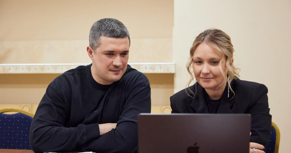 Михайло Федоров, Валерія Іонан