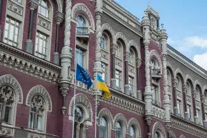 Нацбанк пом’якшив валютні обмеження – фінансовий експерт прокоментував зміни. Фото: Depositphotos
