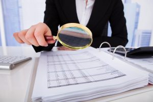 Фінмоніторинг ФОПа – що може викликати підозри, як підготуватись до перевірки і як діяти під час неї. Фото: Depositphotos
