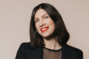 Юлія Бабенко розповіла, як на прикладах пояснити підлітку, що таке інвестиції. Фото: Юлія Бабенко
