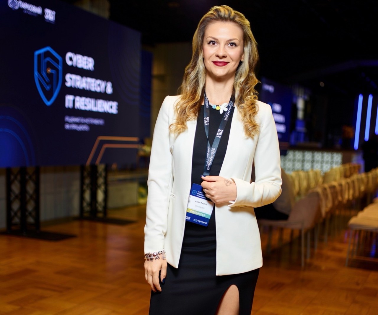 «Коли робота збігається з внутрішнім покликанням, вона перестає бути просто професією і стає частиною життя», – Анастасія Островська. Колаж: МС: Money & Career