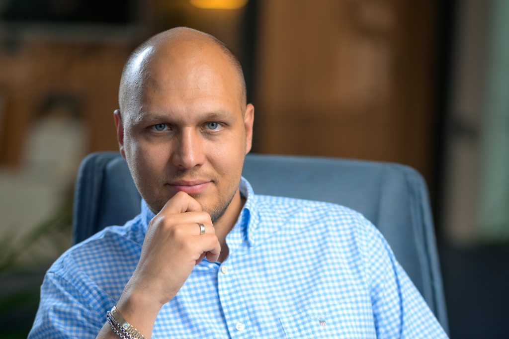 «Не можна вкладати все в один фінансовий інструмент, треба робити ставку на диверсифікацію». Фото: В’ячеслав Фоменко