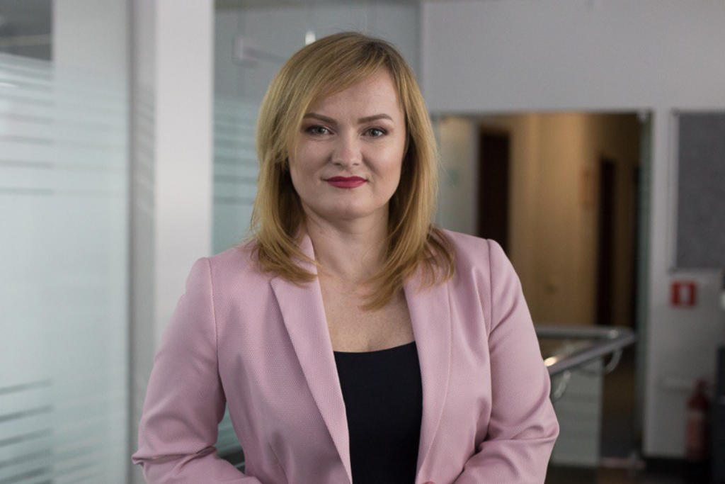 Анна Довгальська розповіла, чи чекати на чергові зменшення лімітів на карткові перекази. Фото: Анна Довгальська