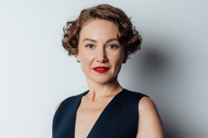 Єлєна Шепель поділилась порадами щодо того, як накопичувати одразу на кілька великих цілей. Фото: Єлєна Шепель