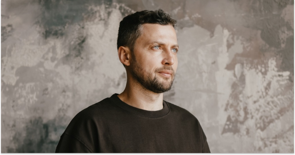 Артем Бородатюк створив свій цифровий клон – що відомо, як він працює та про що можна поспілкуватись. Фото: Facebook / Artem Borodatyuk