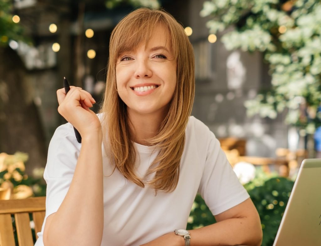 Карʼєрна консультантка Альона Федько розповіла, як виміряти вартість власної праці. Фото: Альона Федько