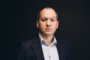 Чому зростає вартість срібла і чи варто купувати його як інвестиційний актив – Любомир Остапів. Фото: Facebook / Lyubomyr Ostapiv