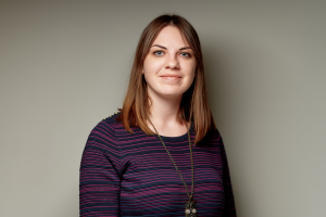 «Якщо ви переходите в нову сферу, моя порада – звикнути бути в ролі людини, яка ставить “базові” питання». Фото: Катерина Овеченко