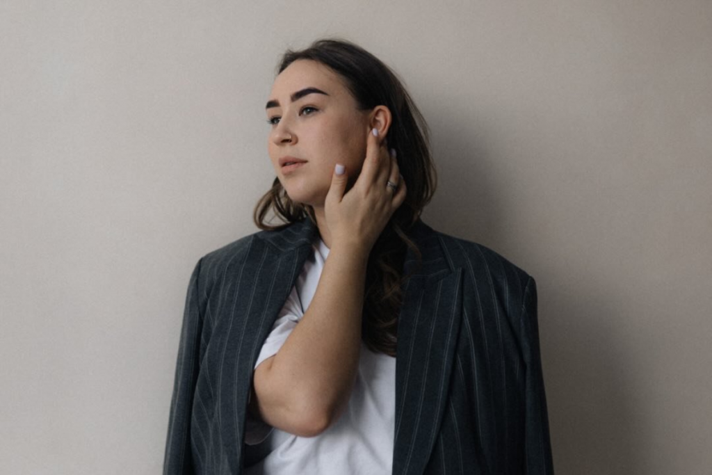 Євгенія Глізер розповіла про відмінності стратегічного та системного лідерства та якості, важливі для сучасних лідерів. Фото: Facebook / Evgeniya Glizer